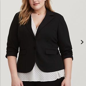 Black Torrid Blazer Jacket ruched sleeves Size 3